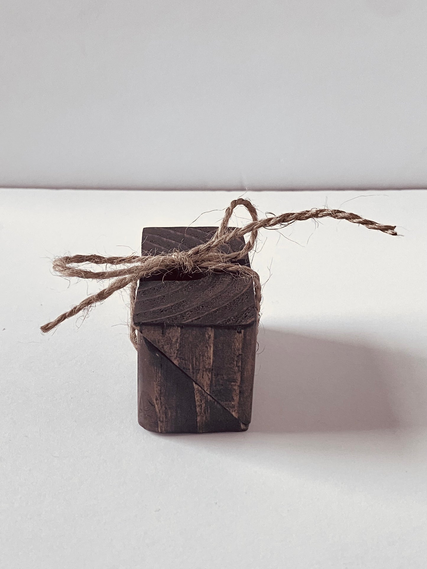 Rustic Wood Cigar Rest